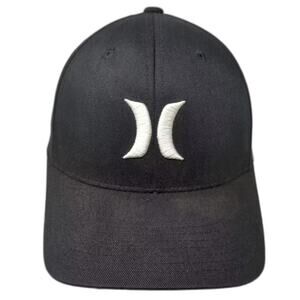 Hurley Baseball Cap Black White Hat Size M Flexfit Embroidered Logo Curved Brim